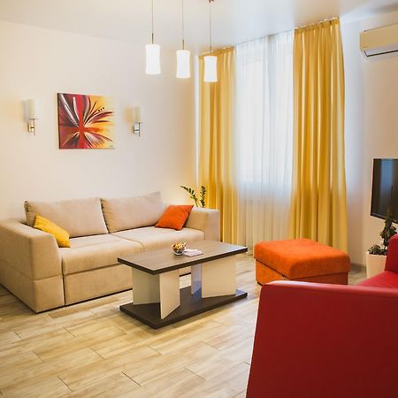 Apartments "Pleasure" Kiev Dış mekan fotoğraf