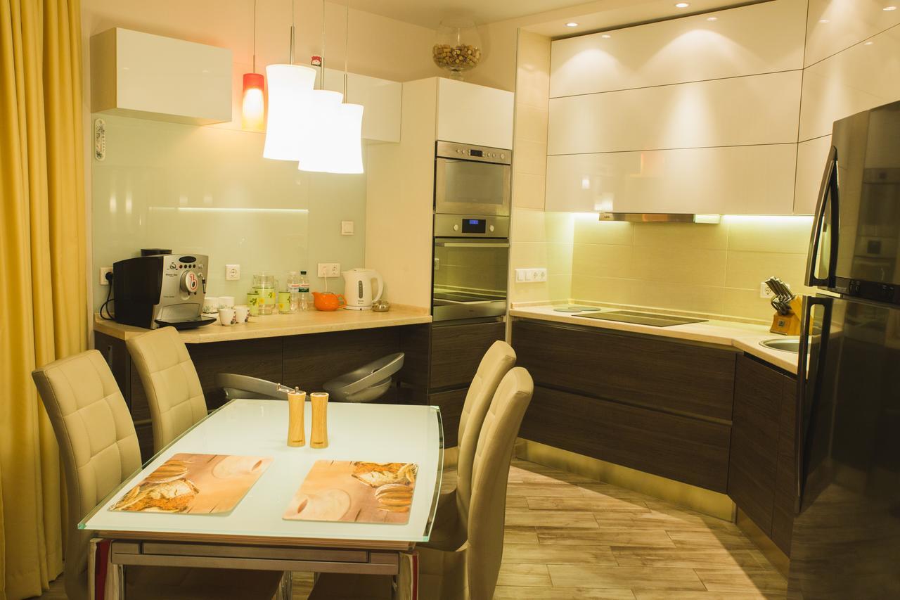 Apartments "Pleasure" Kiev Dış mekan fotoğraf