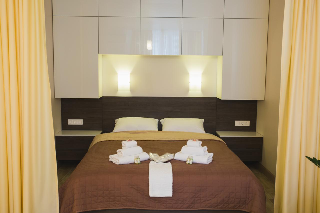 Apartments "Pleasure" Kiev Dış mekan fotoğraf