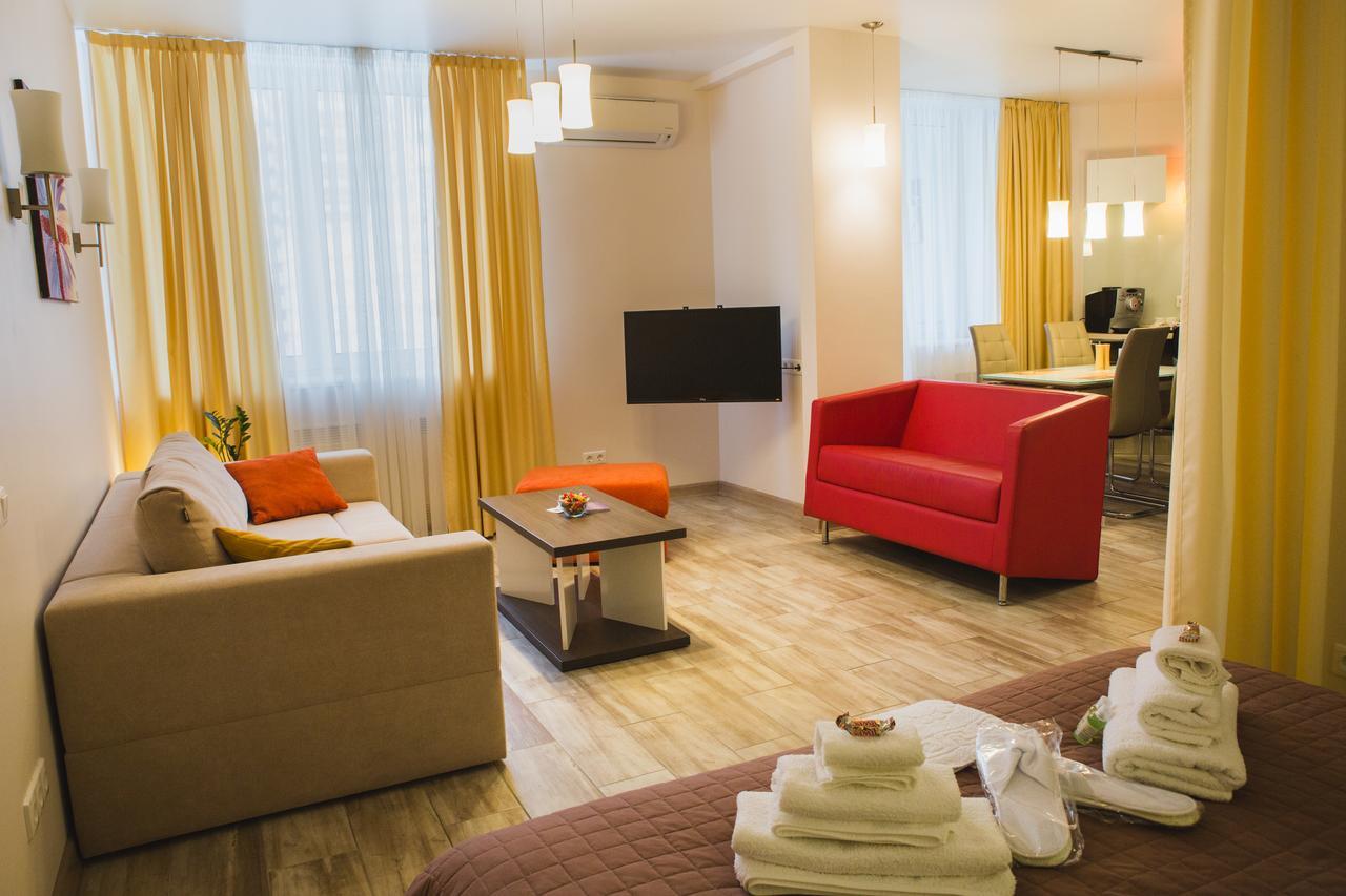 Apartments "Pleasure" Kiev Dış mekan fotoğraf